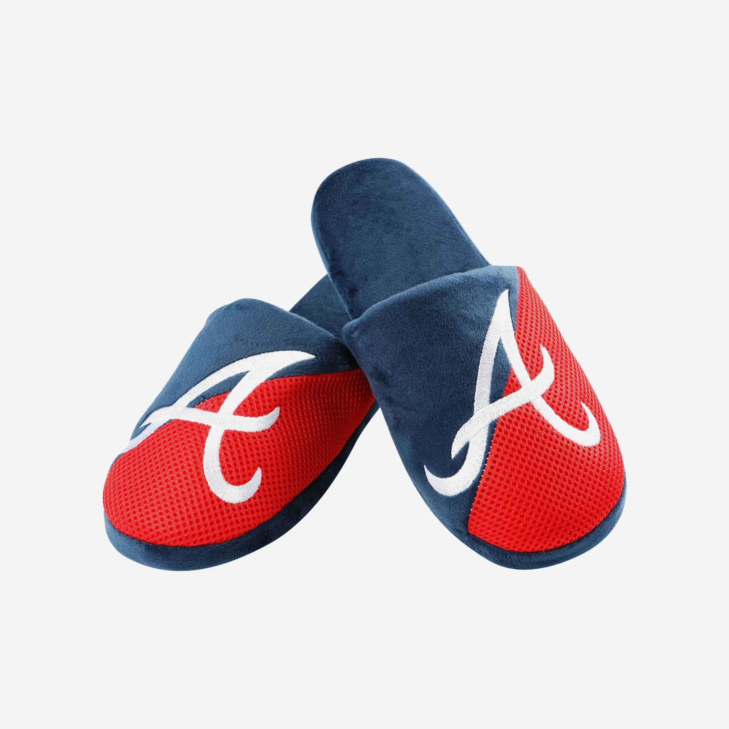 Atlanta Braves Team Logo Staycation Slipper