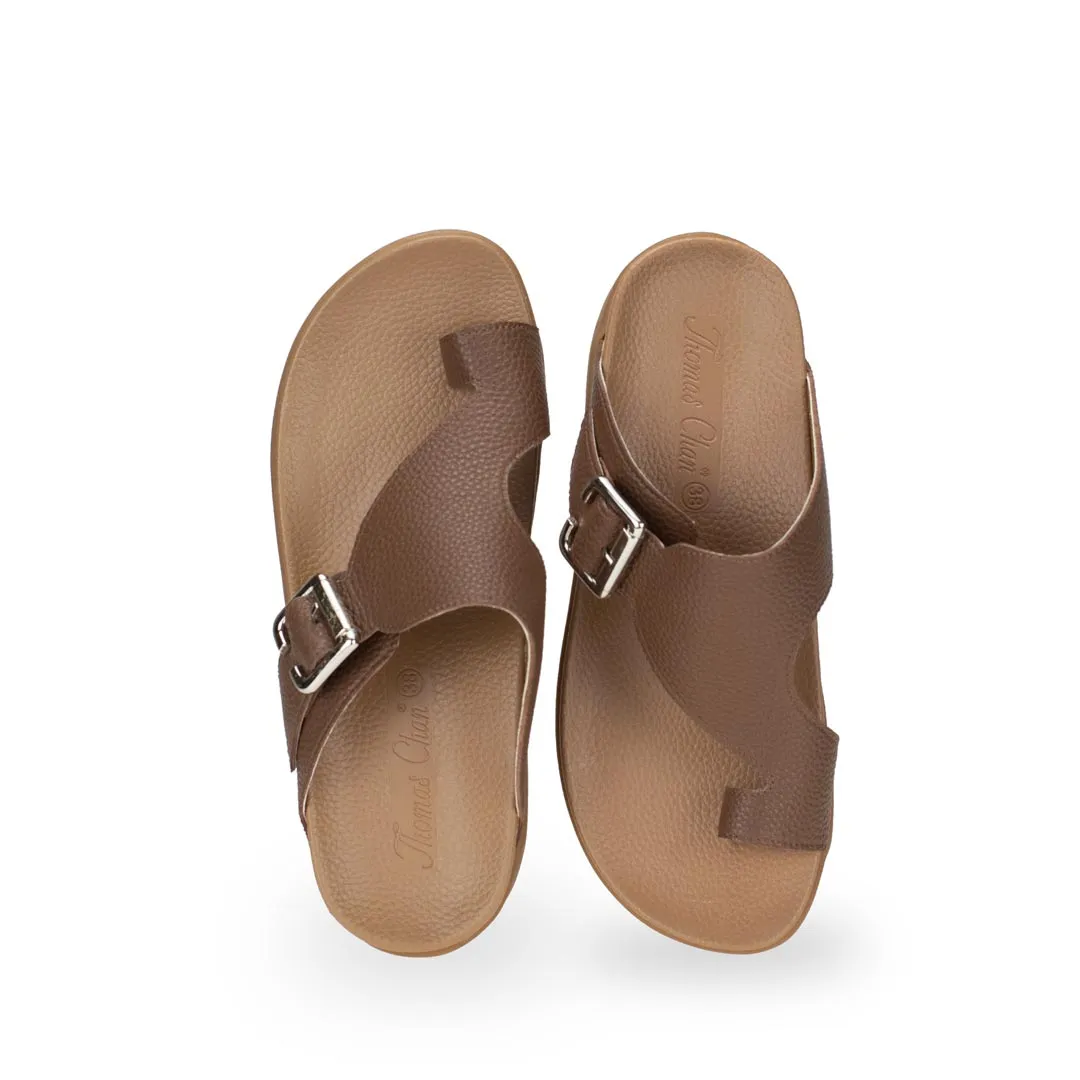 [Extra 20% off at cart] Men Toe Loop Buckle Sandals