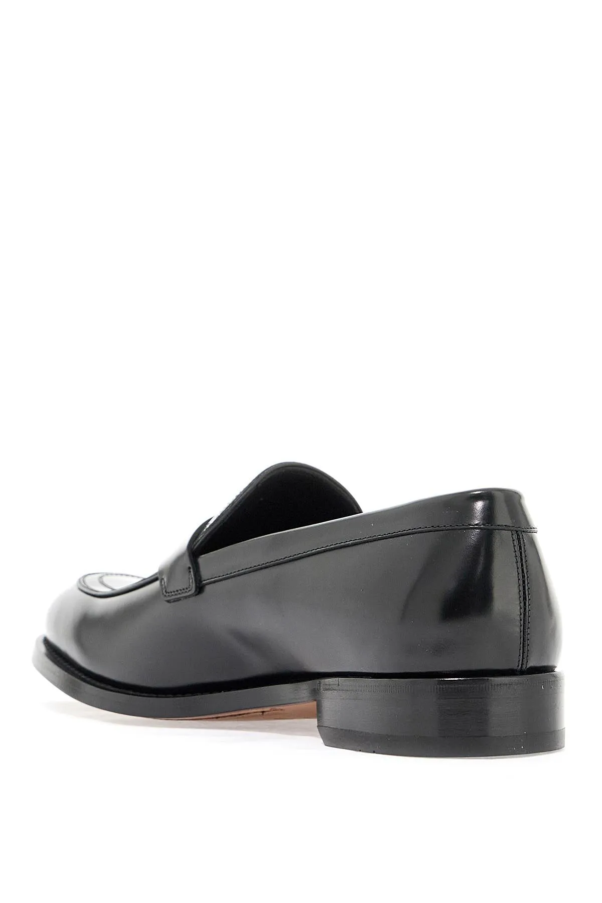 Ferragamo Elegant Leather Loafers with Gancini Hook Detail