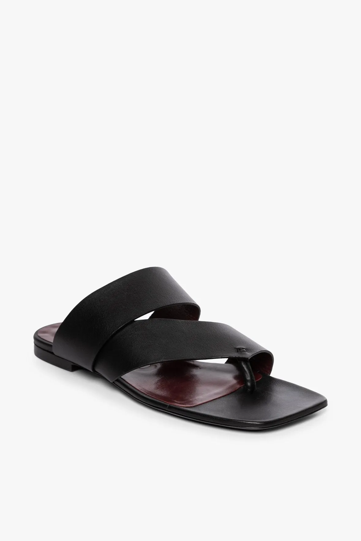 FLY FLAT SANDAL | BLACK