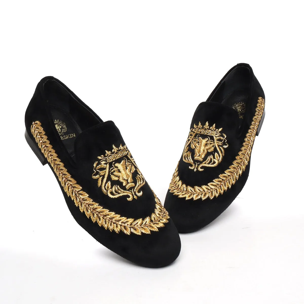 Golden Lion zardosi Slip-On shoes With stem design