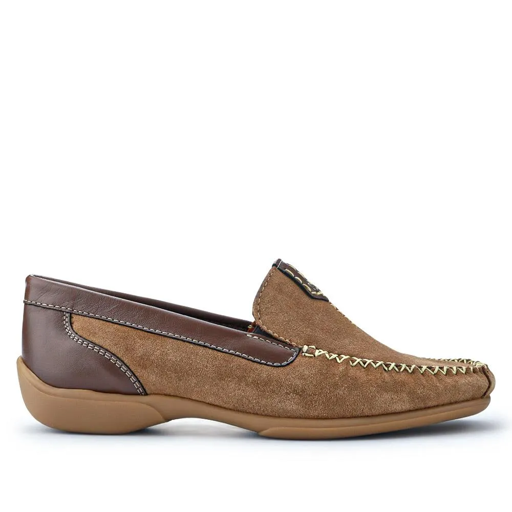 Leather Moccasins  - CONT39003 / 325 242