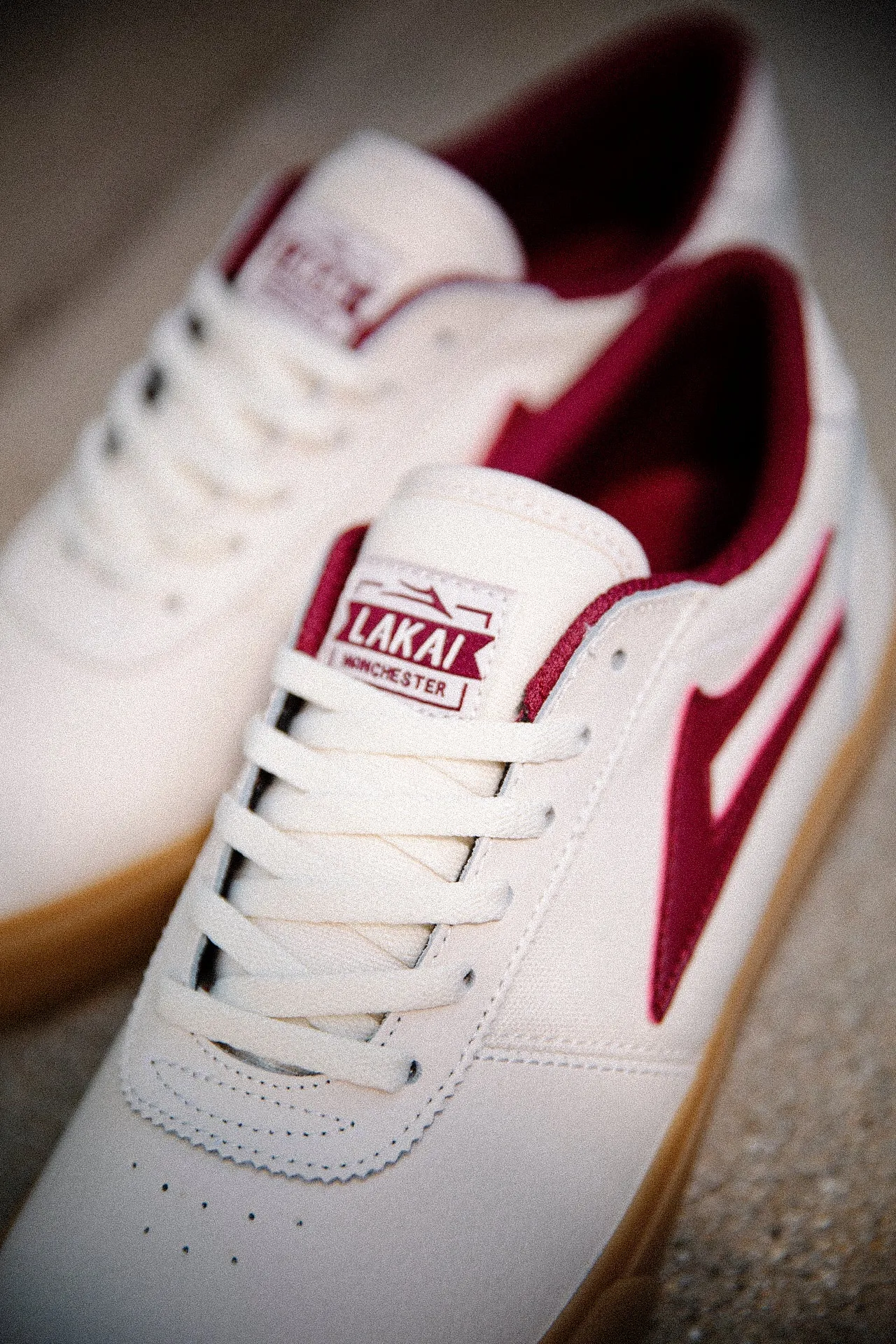 Manchester - Cream/Gum Leather