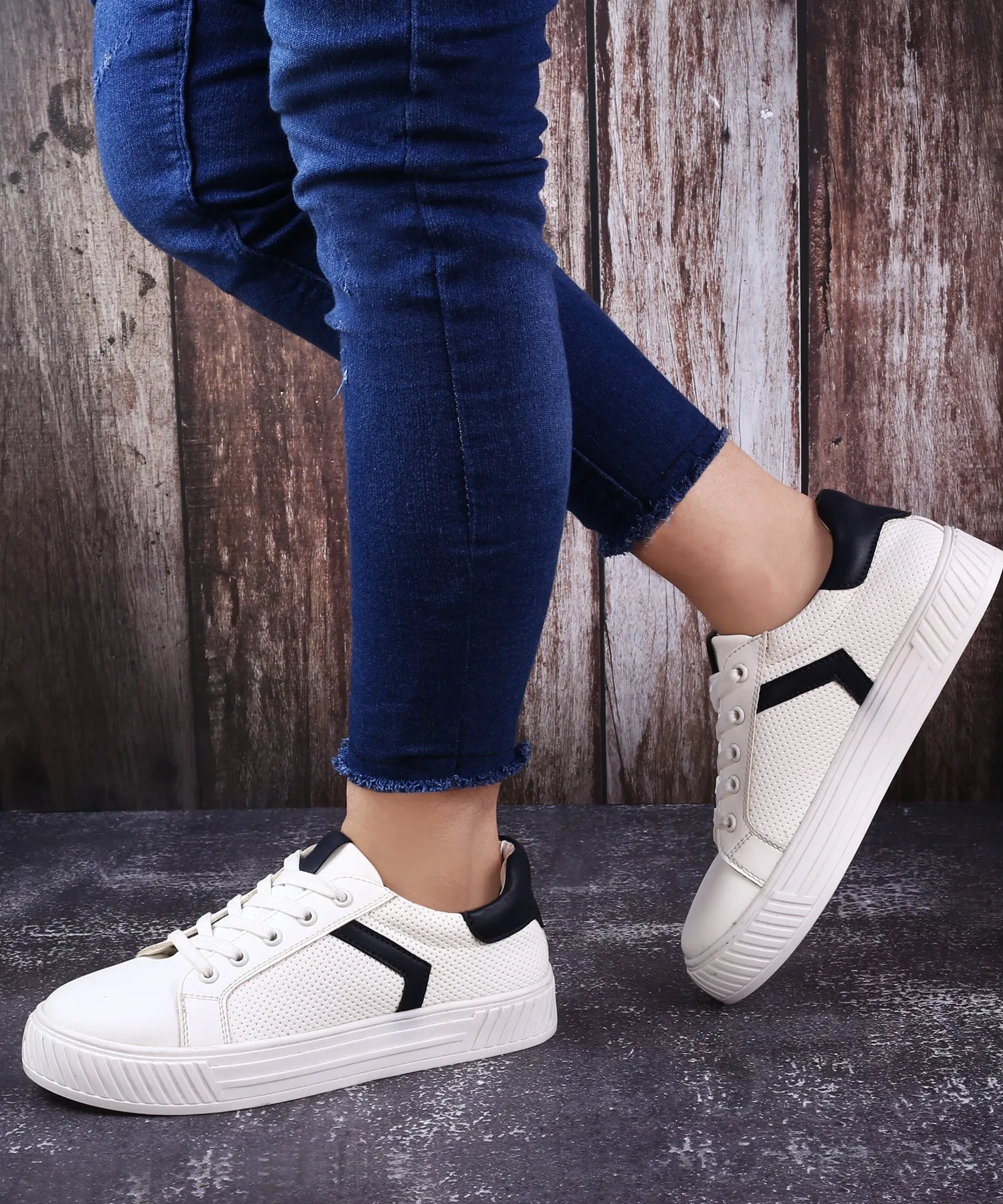 Women's High-end Trendiest Sneakers Shoes