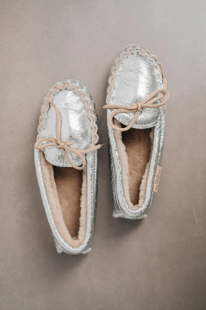 Women's Sheepskin Moccasin Slipper | AVA