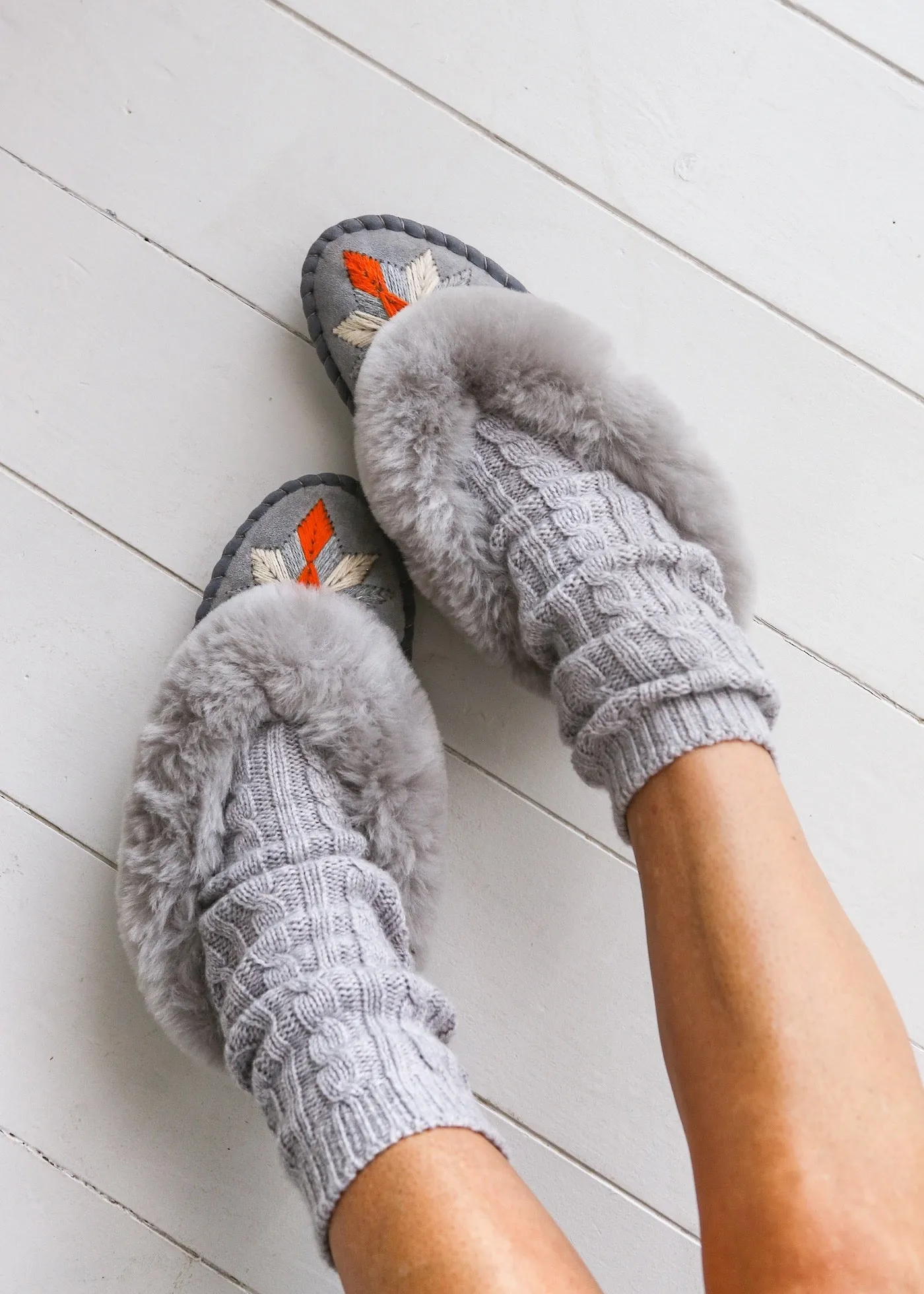 Women's Sheepskin Slippers – Aperol Light